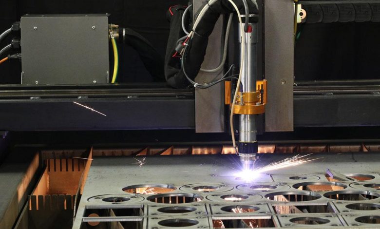 Plasma cutting- How Plasma Cutting Works? Process, Benefits, and Disadvantages