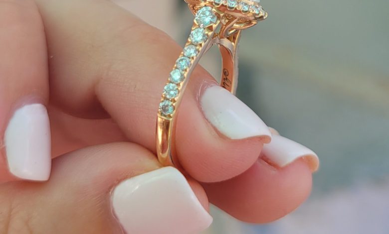 rose gold engagement ring