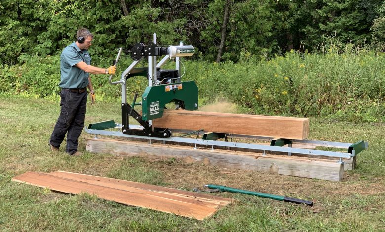 4 Things to Consider When Shopping for Portable Bandsaw Sawmills