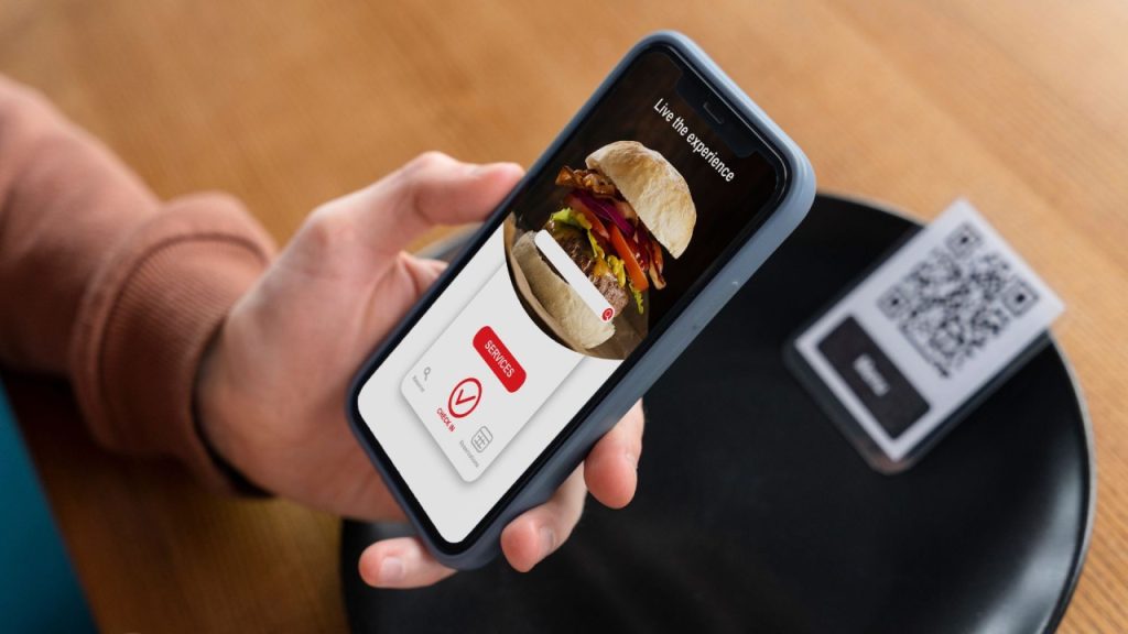 9 Essential Features for A Restaurant Mobile App To Have